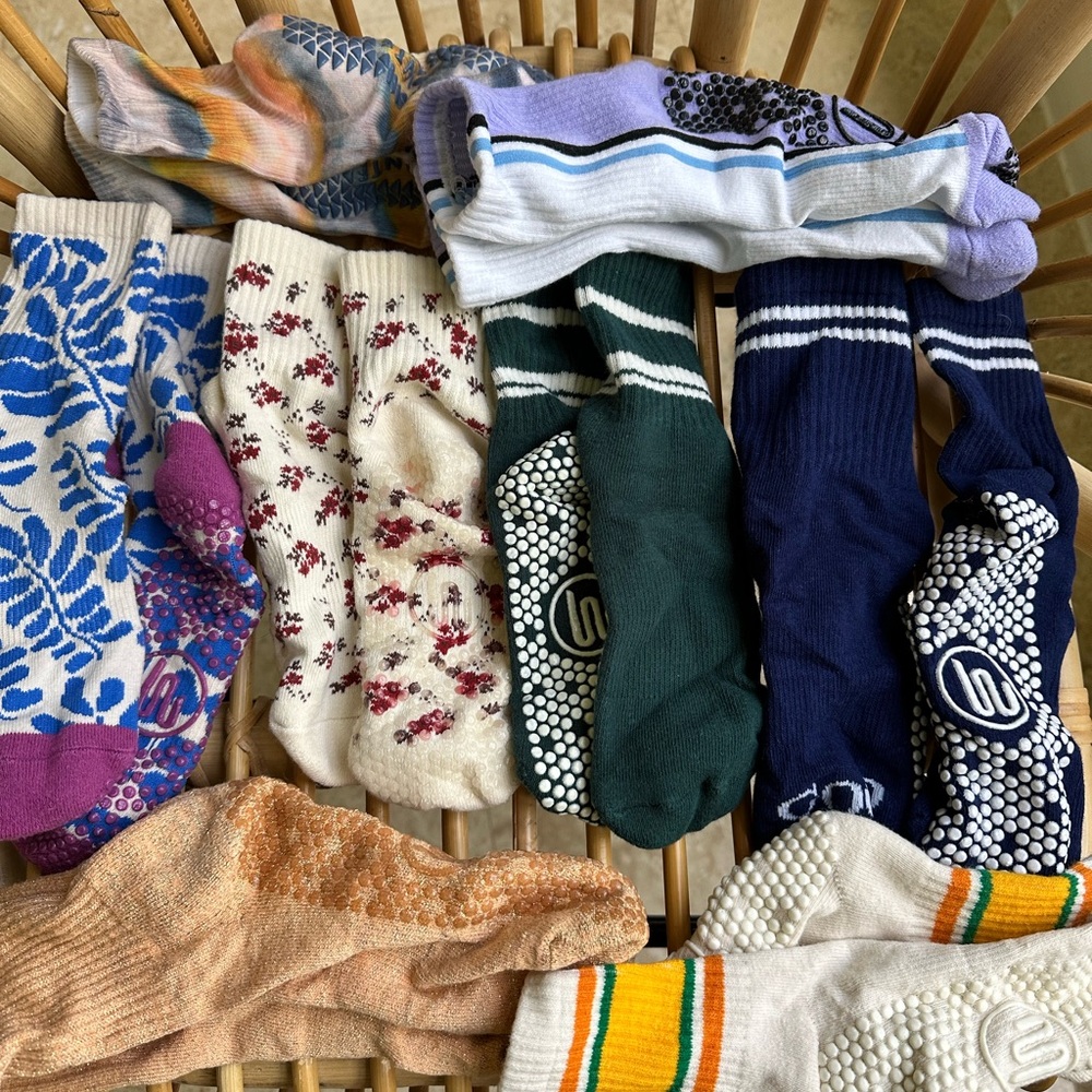 Assorted MoveActive Pilates Grip Socks